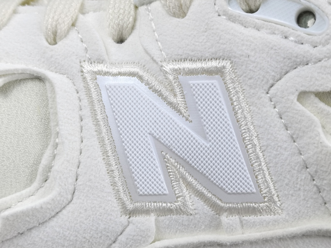 Replica New Balance Shoe New Balance 2002R Reflned FutureML2002RDC