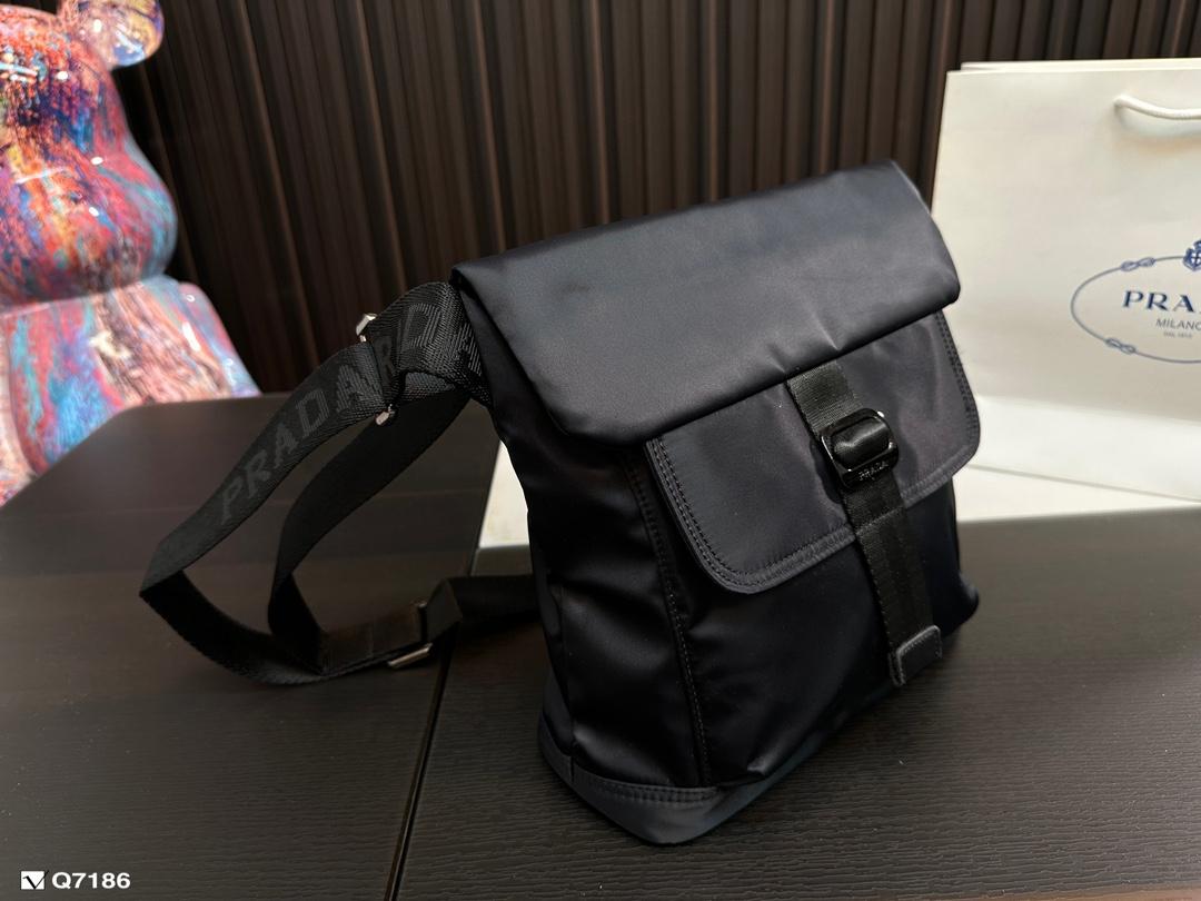Replica Prada Bag 27*27CM/24*26CM