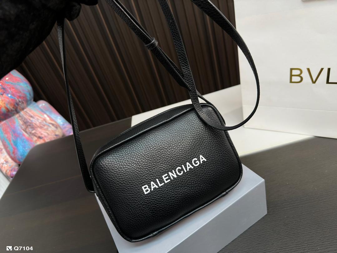 Replica Balenciaga Bag 21*14CM