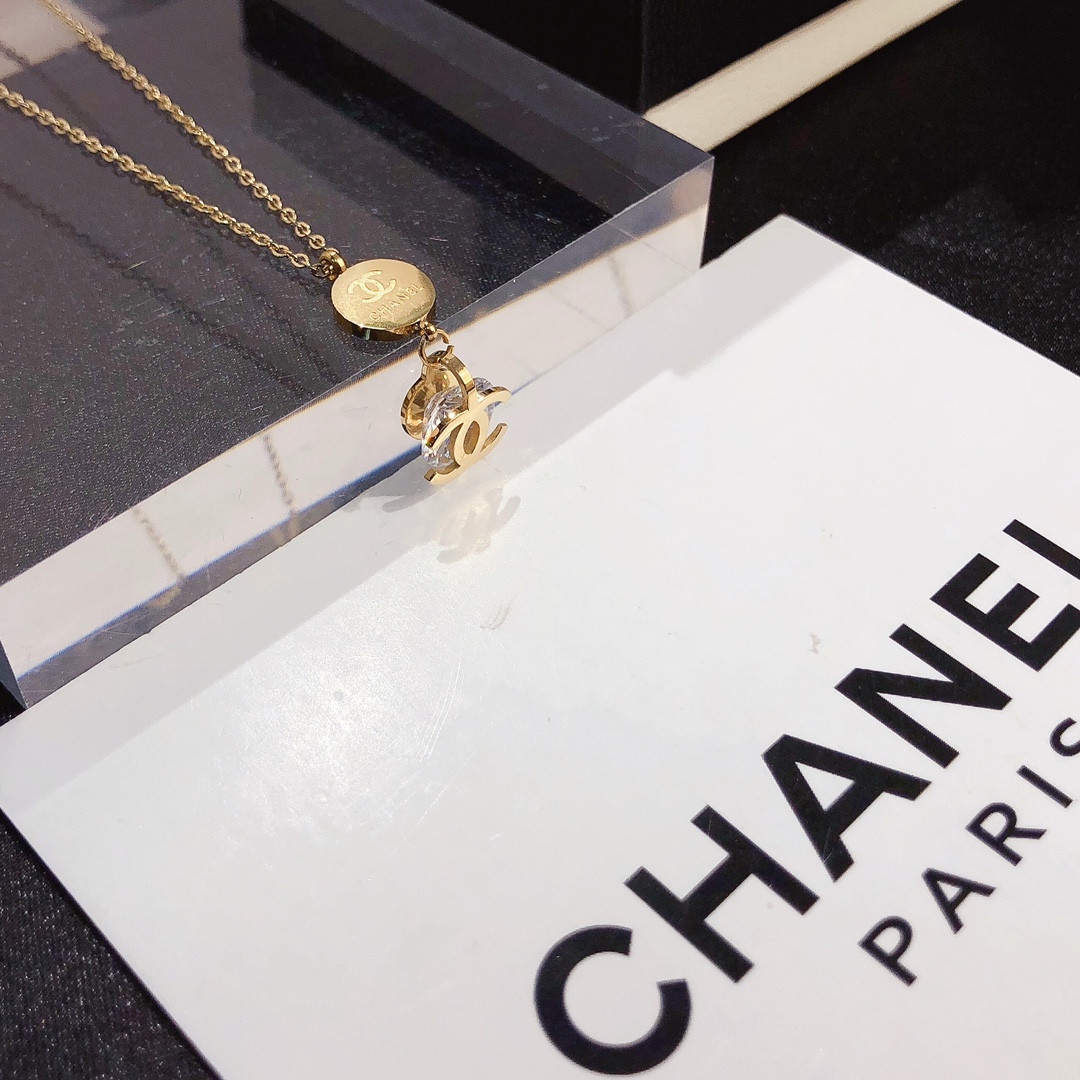 Replica CHANEL Necklace