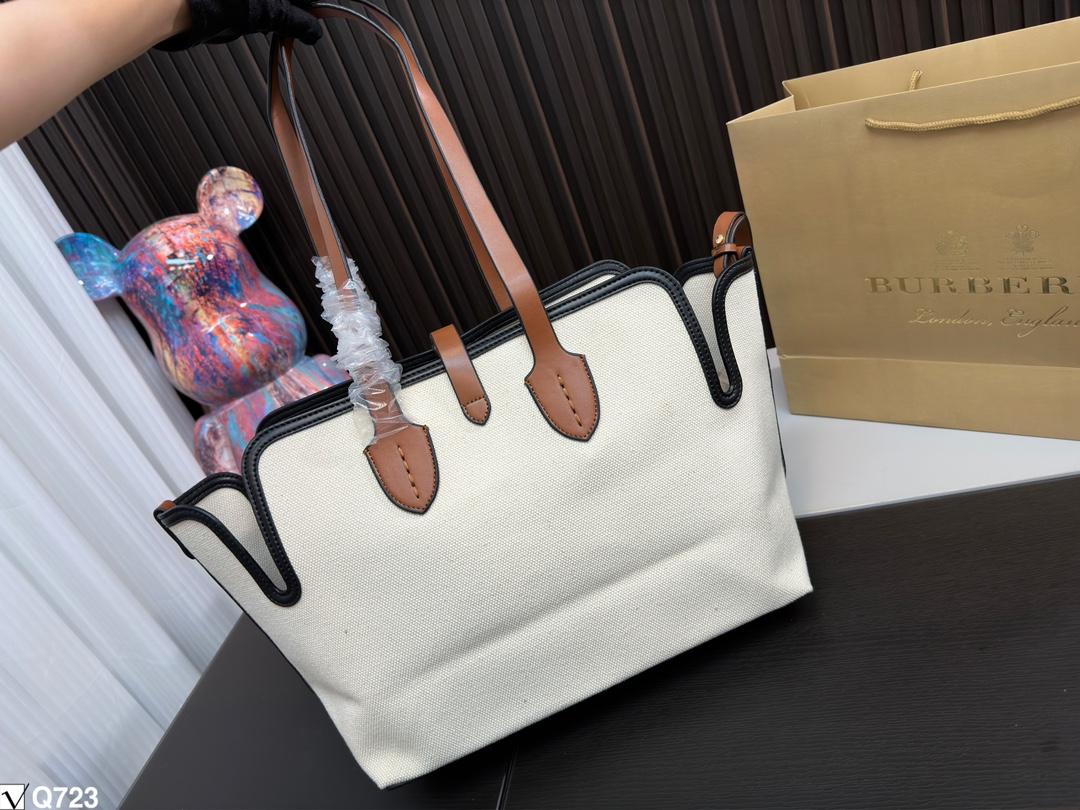 Replica Burberry Bag 36*28CM