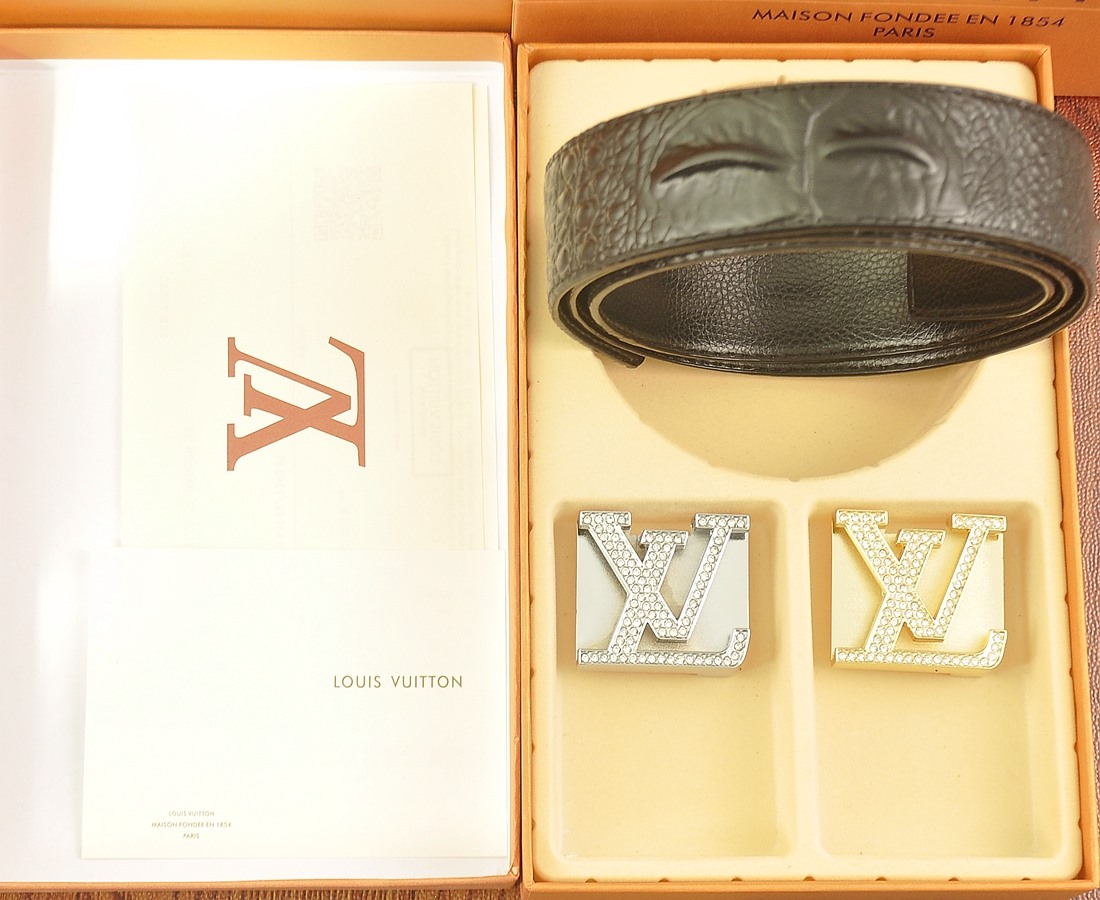 Replica LV belt
