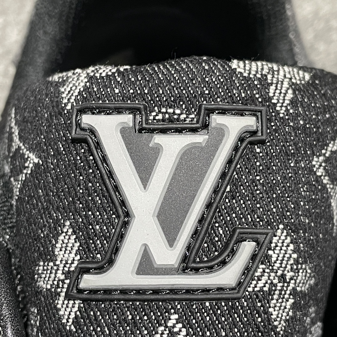 Replica Louis Vuitton Shoe Louis Vuitton LV Trainer size 35-46