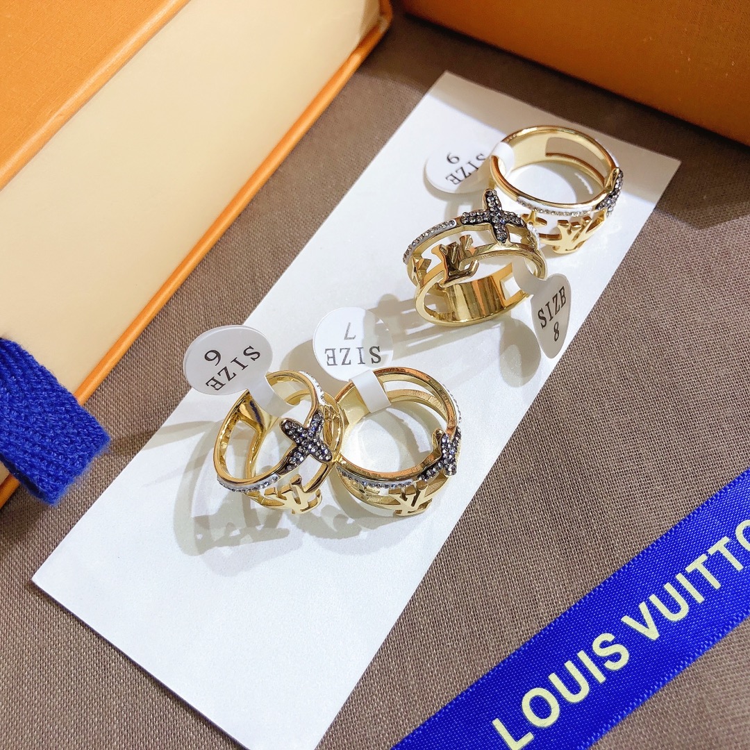Replica LOUIS VUITTON Ring