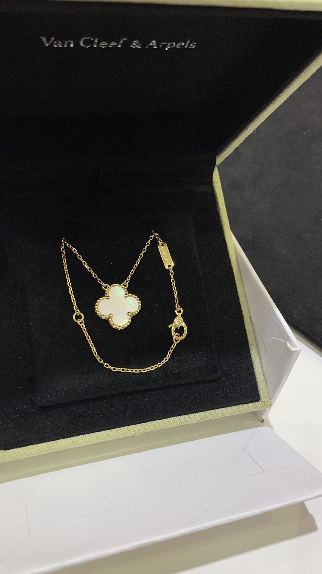 Replica VanCleef Arpels Necklace