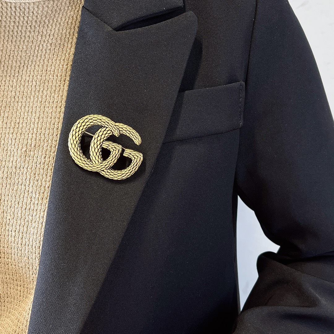 Replica GUCCI Brooch