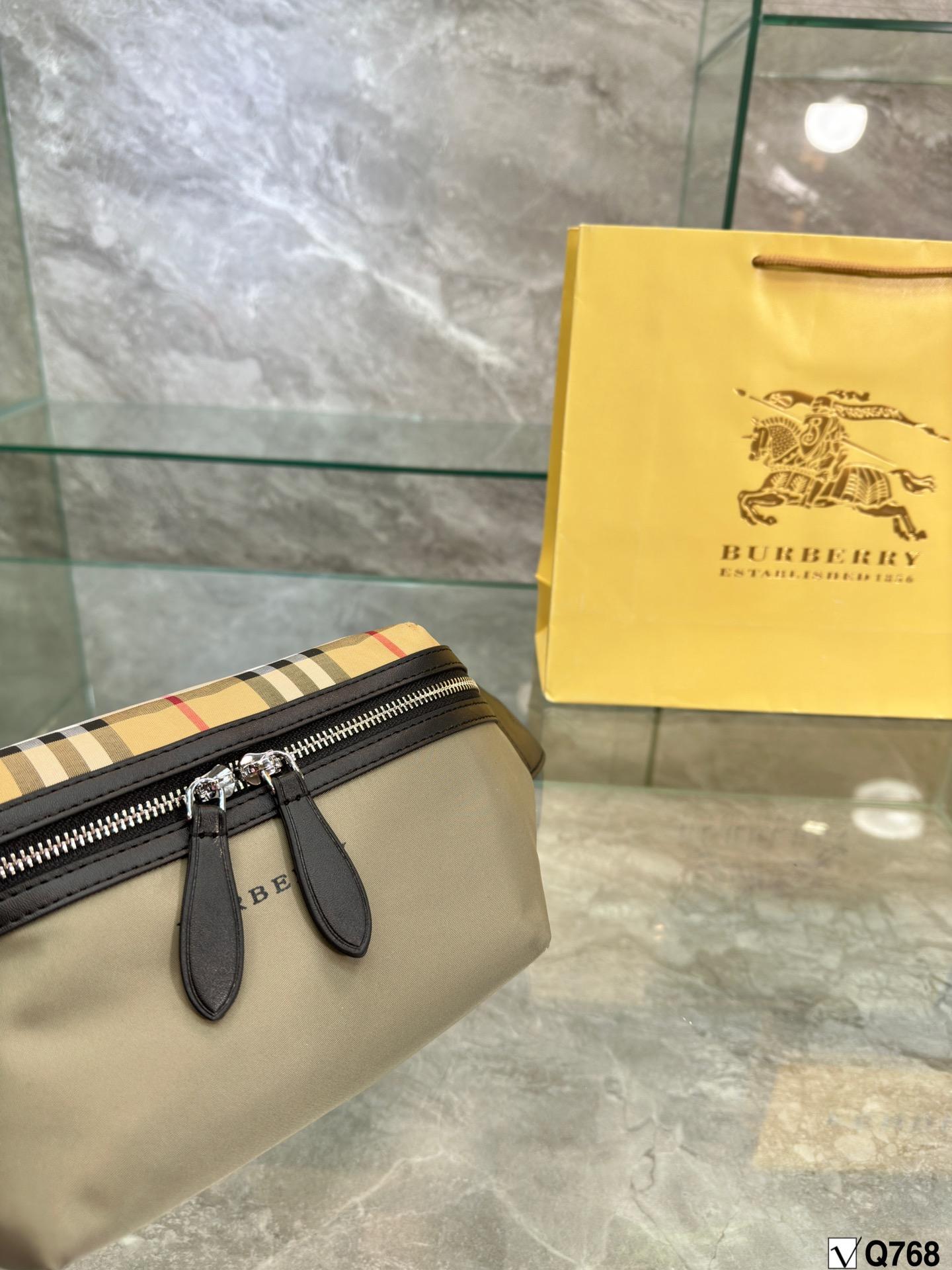 Replica Burberry Bag 30*15CM
