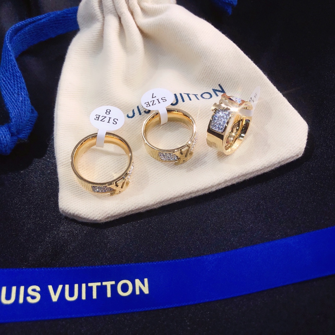 Replica LOUIS VUITTON Ring