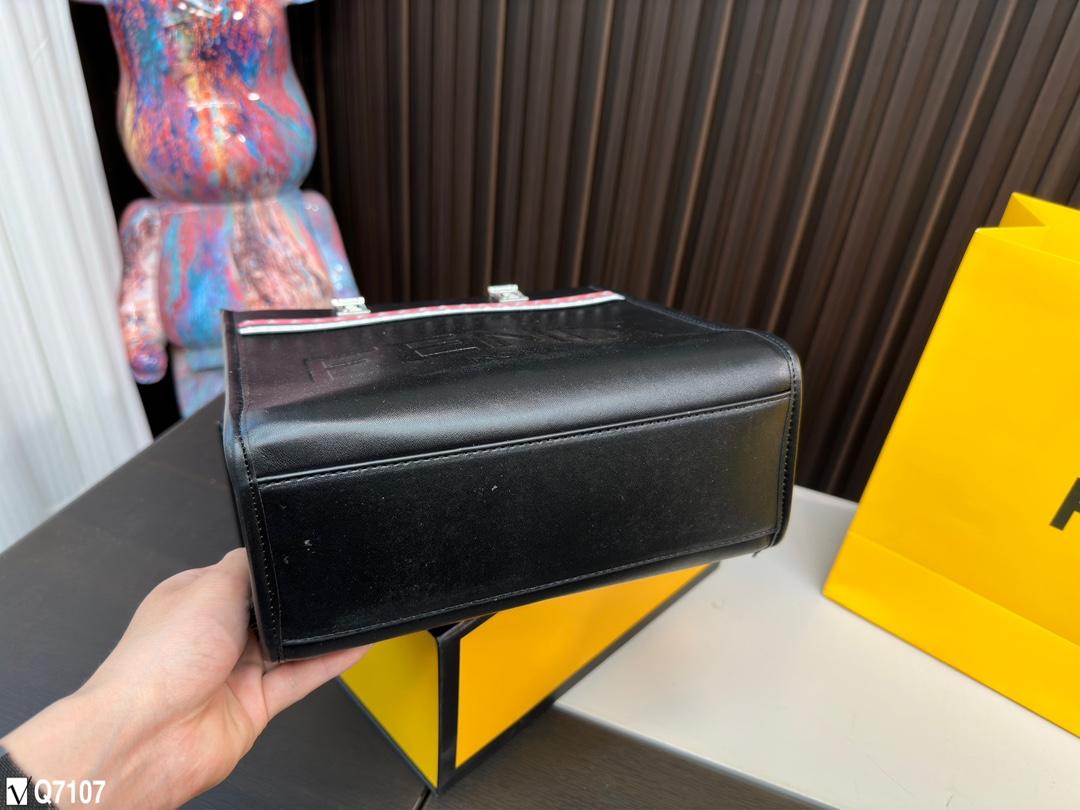 Replica Fendi Bag 25*22CM