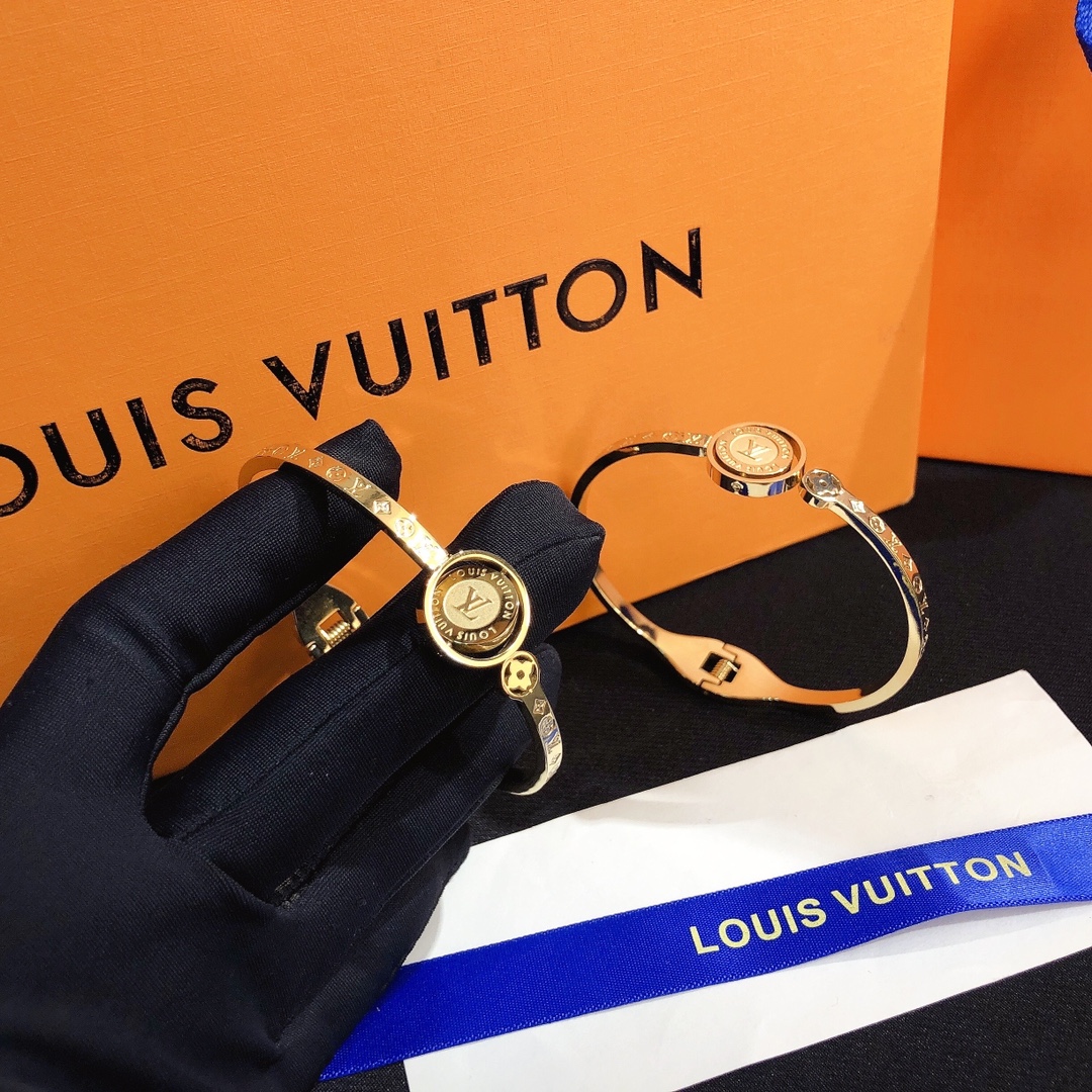 Replica LOUIS VUITTON Bangle