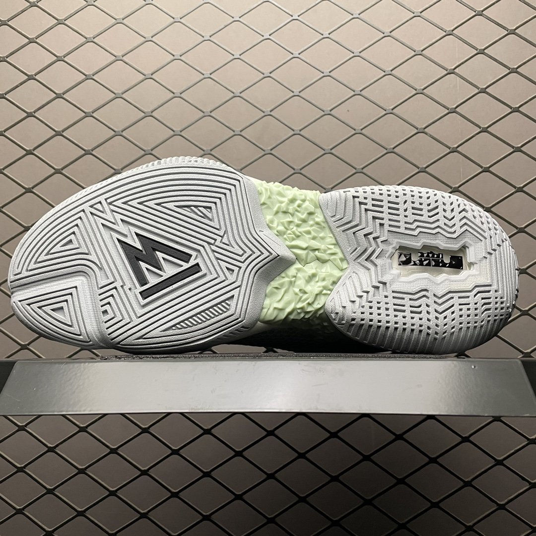Replica Nike Shoe Nike LeBron Ambassador XIII Empire Jade  13_01695