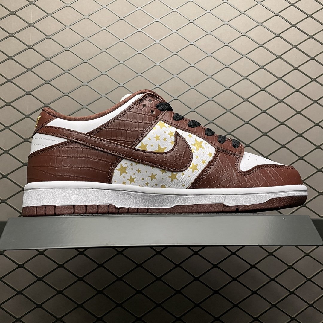 Replica Nike Dunk SB Shoe Supreme x Nike SB Dunk Low Brown DH3228-103 36-47