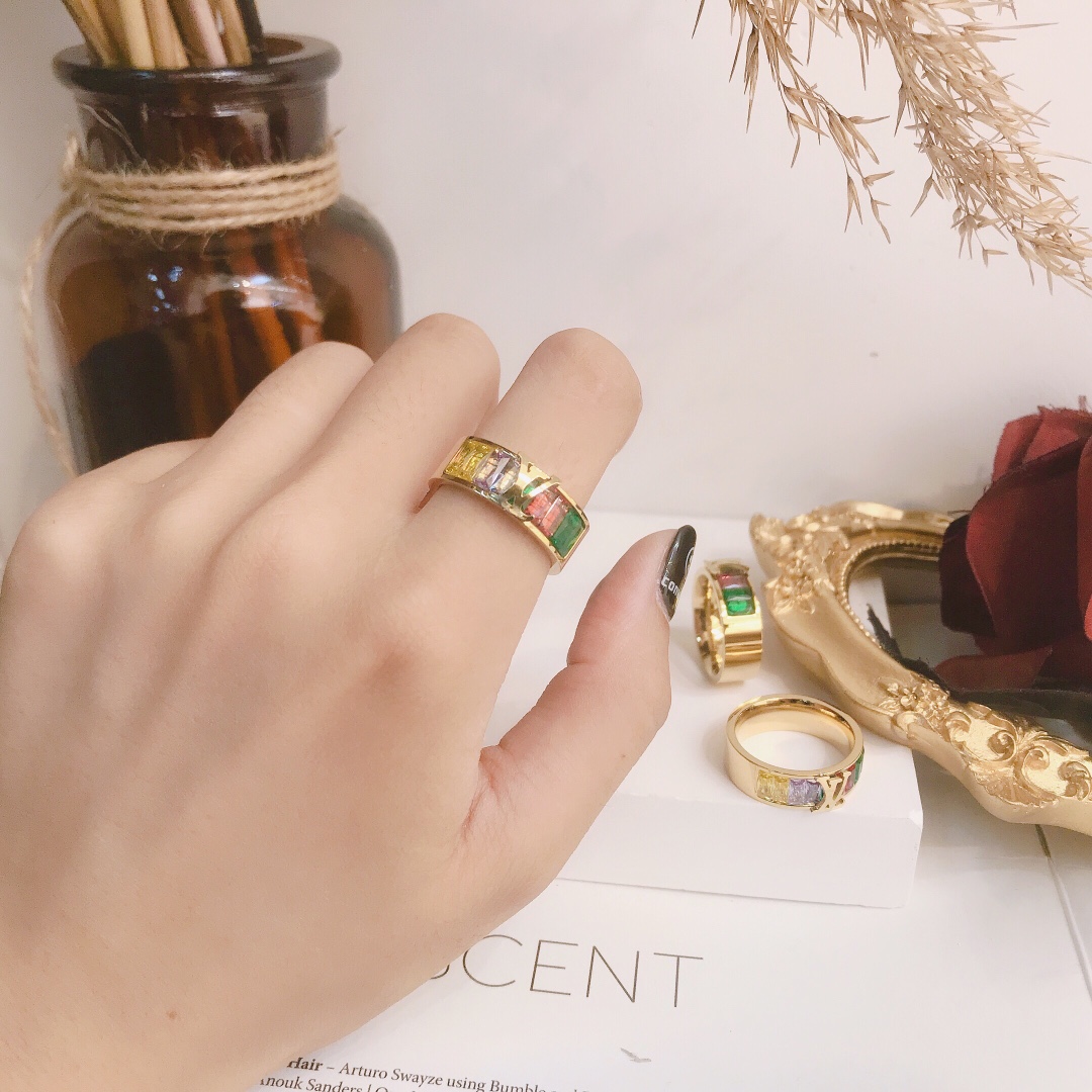 Replica LOUIS VUITTON Ring