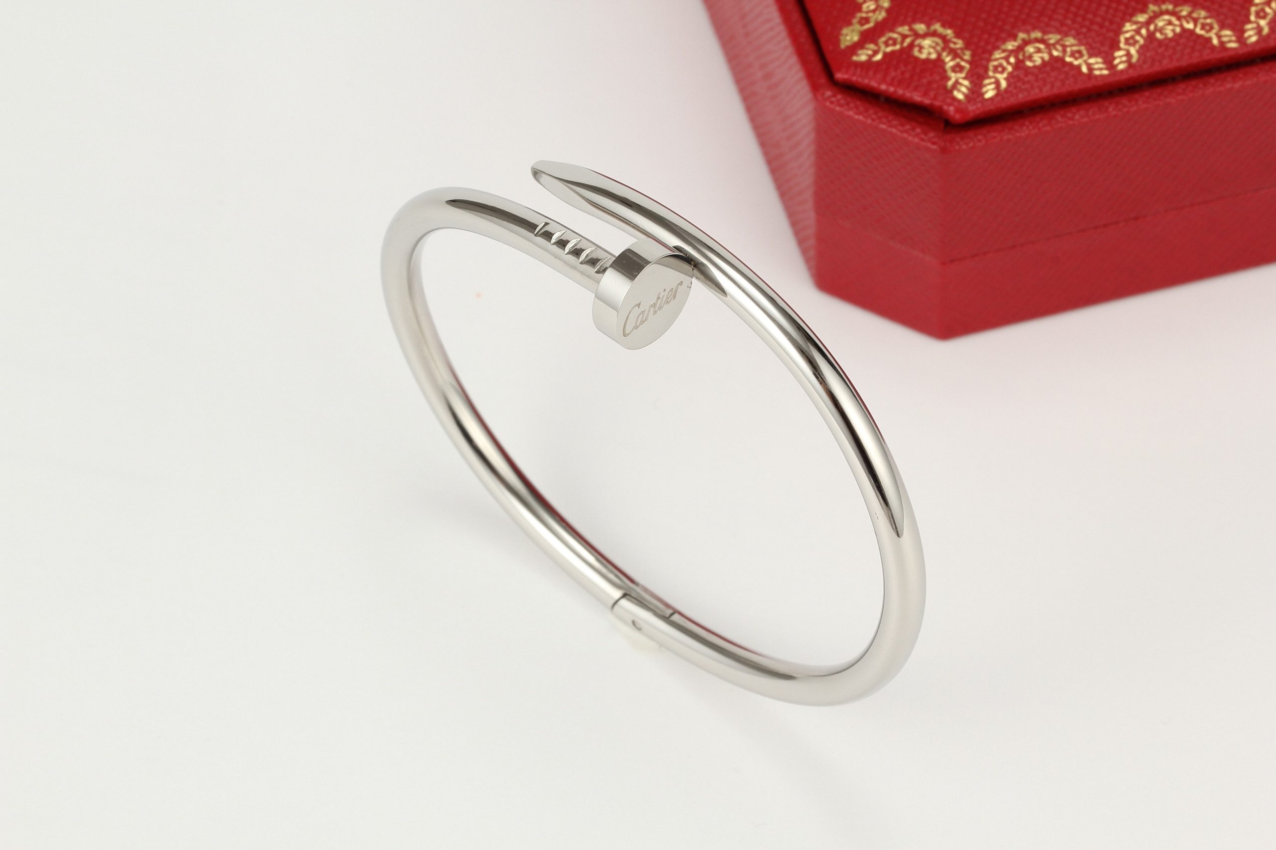 Replica CARTIER Bangle
