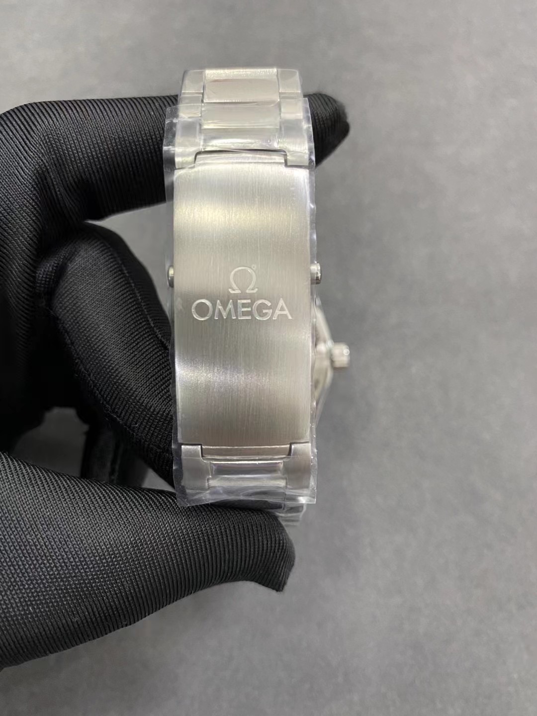 Replica Omega 904l Stainless Steel Automatic Machine Watch 44MM