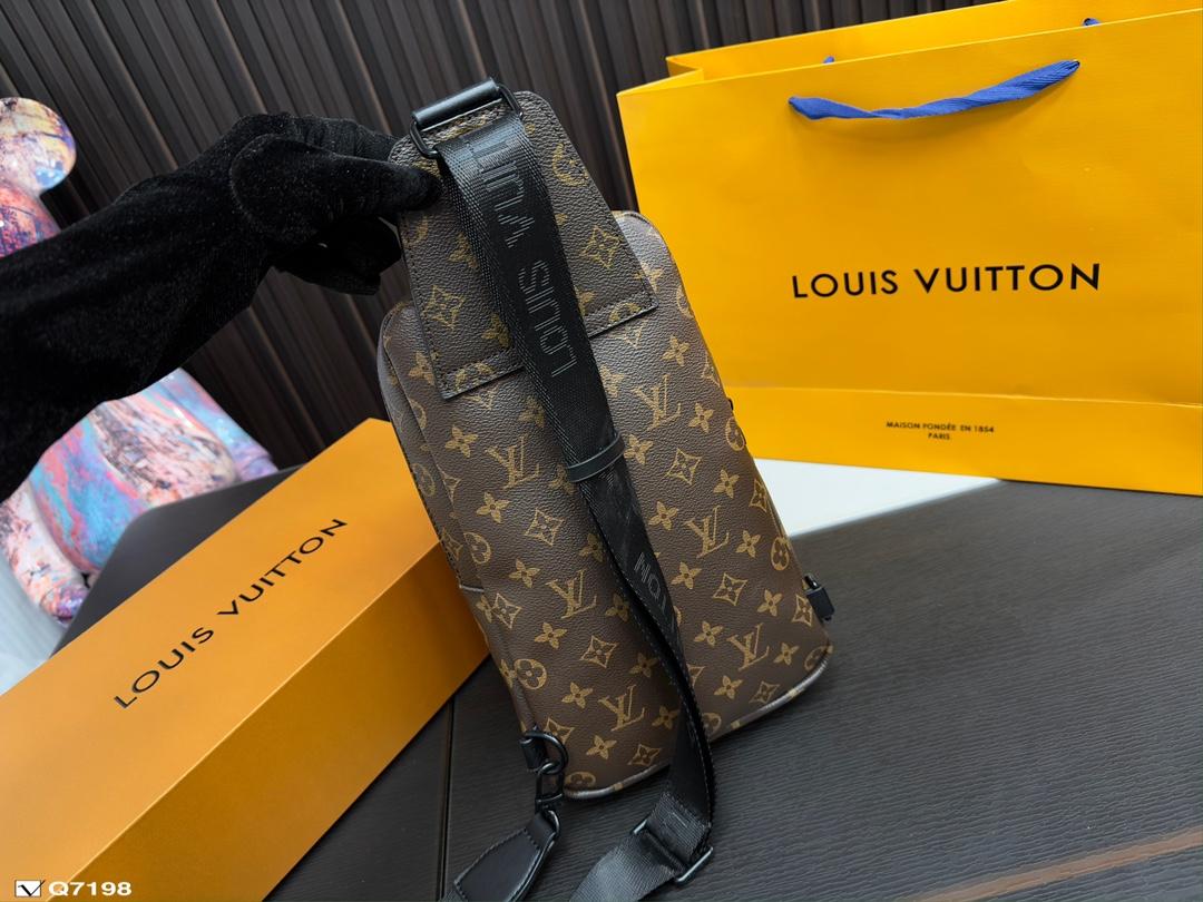 Replica Louis Vuitton Bag 18*CM