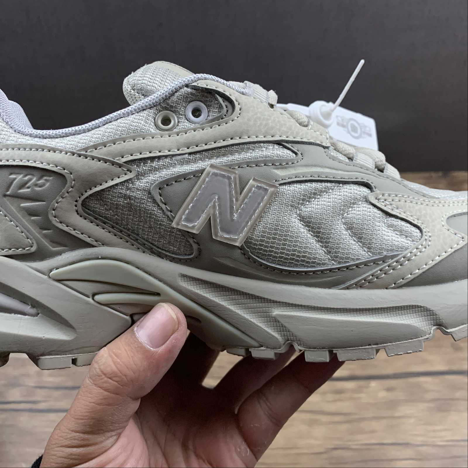 Replica New Balance Shoe New Balance NB725  MI725D  36 37 38 38.5 39 40 40.5 41.5 42 42.5 …