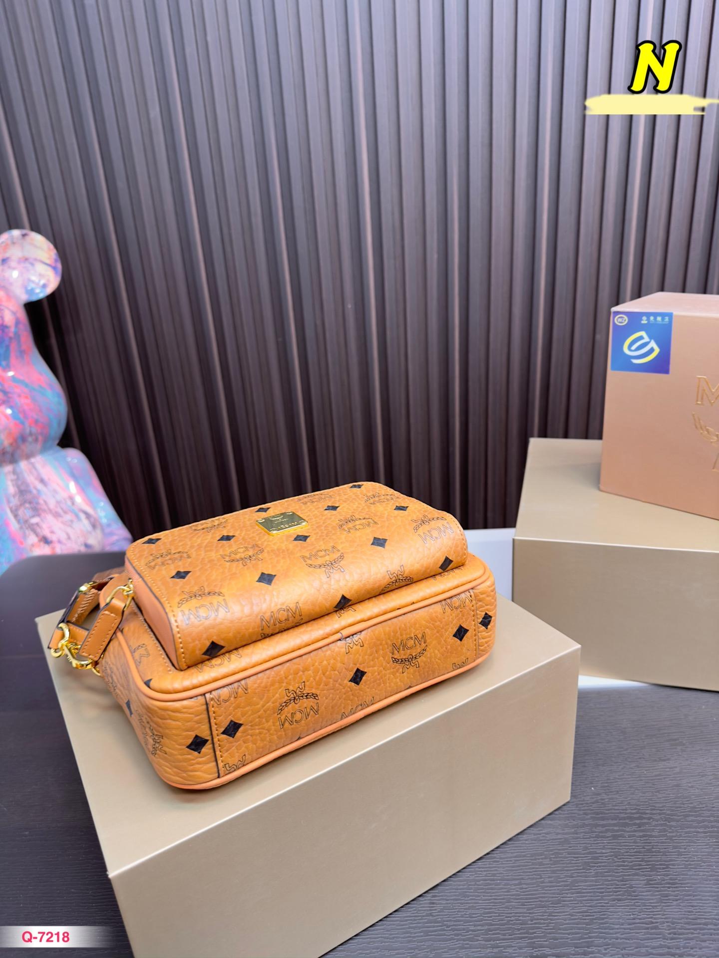 Replica MCM Bag 18*13CM/22*14CM