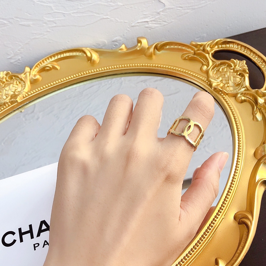 Replica CHANEL Ring