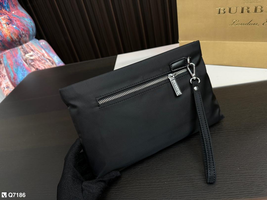 Replica Burberry Bag 17*27CM