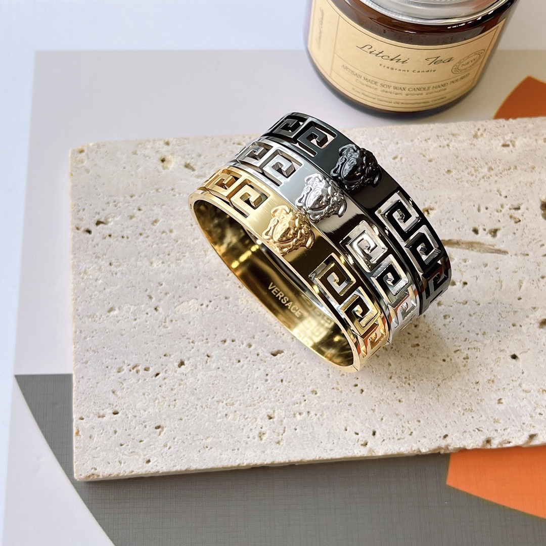 Replica VERSACE Bangle