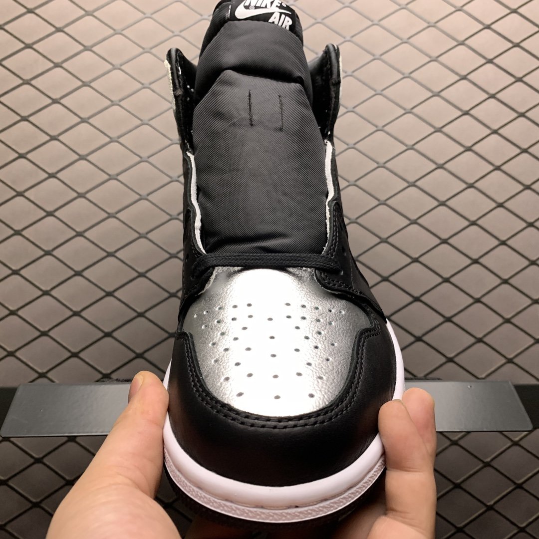 Replica Air Jordan Shoe Air Jordan 1 High OG Metallic Silver CD0461-001 40-47.5