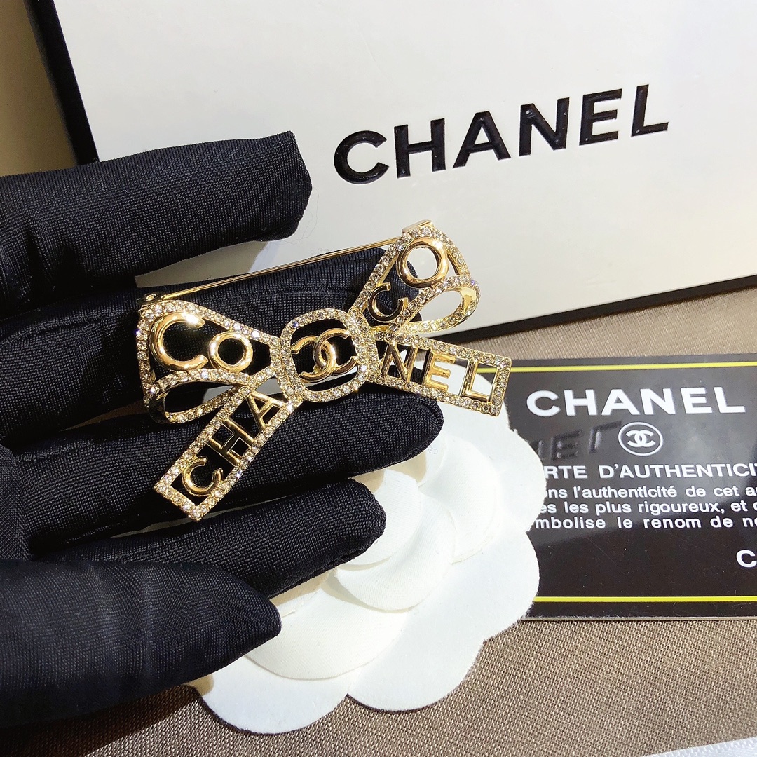 Replica CHANEL Brooch