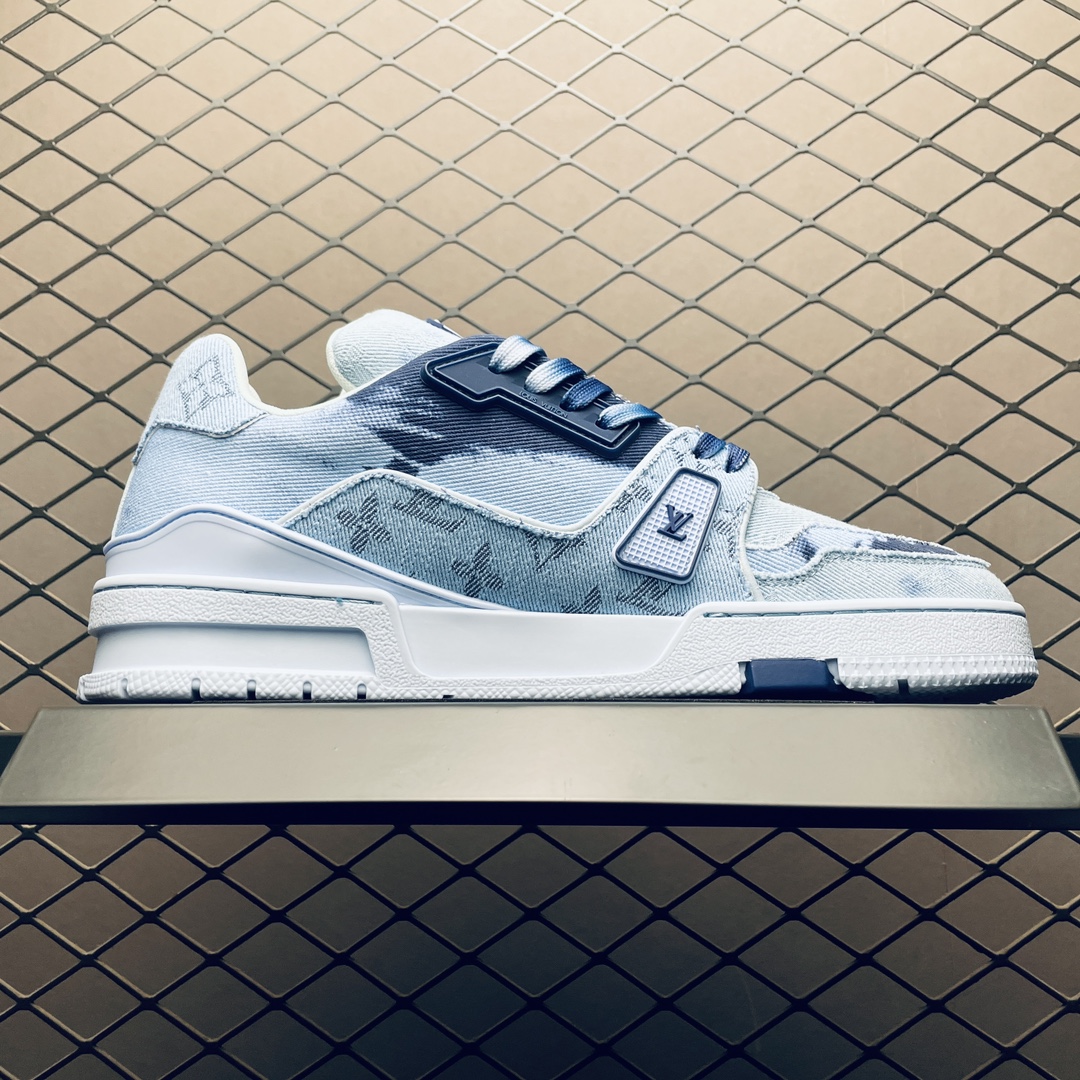 Replica Louis Vuitton Shoe Louis Vuitton  LV Trainer