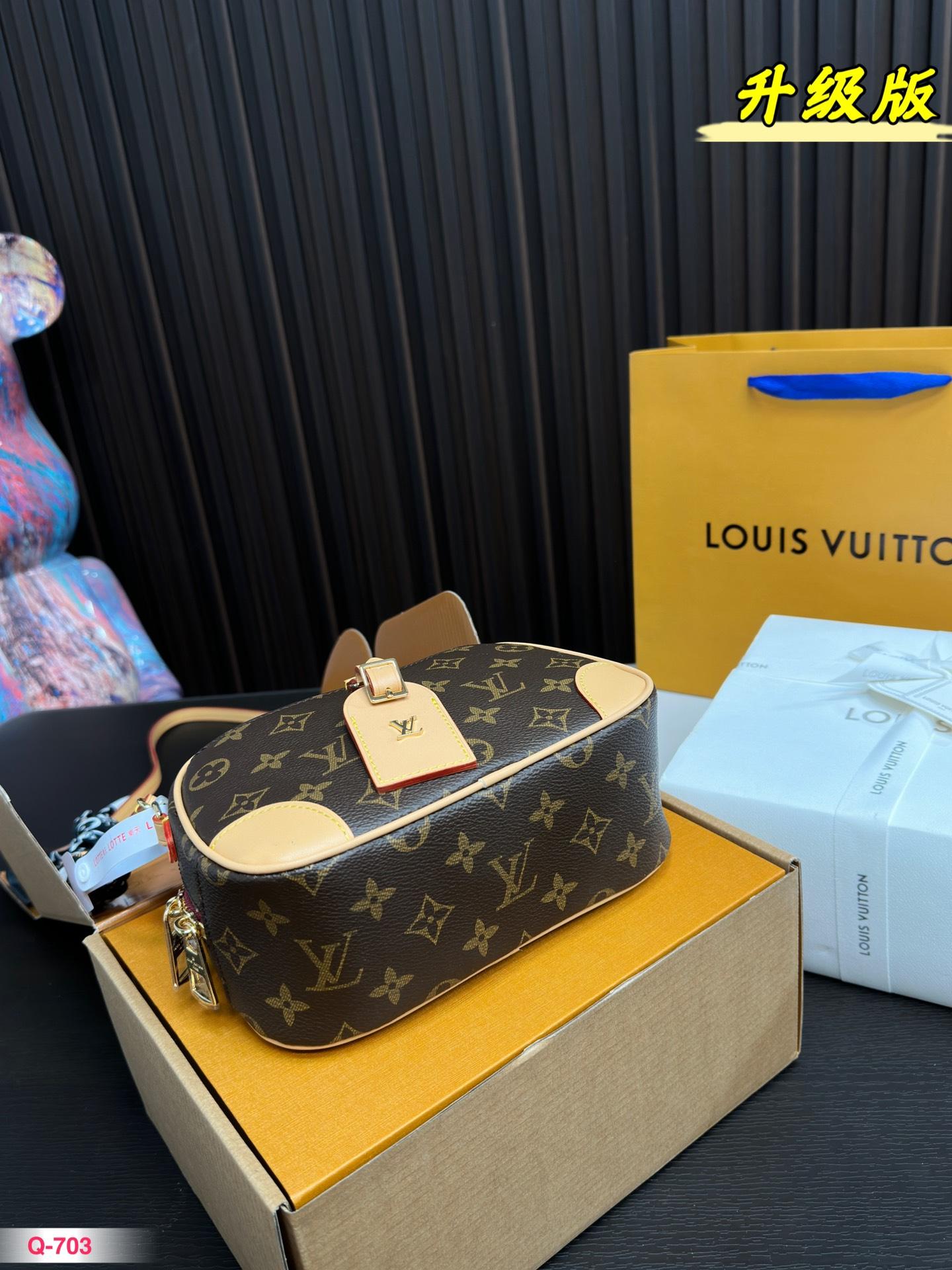Replica Louis Vuitton Bag 20*14CM