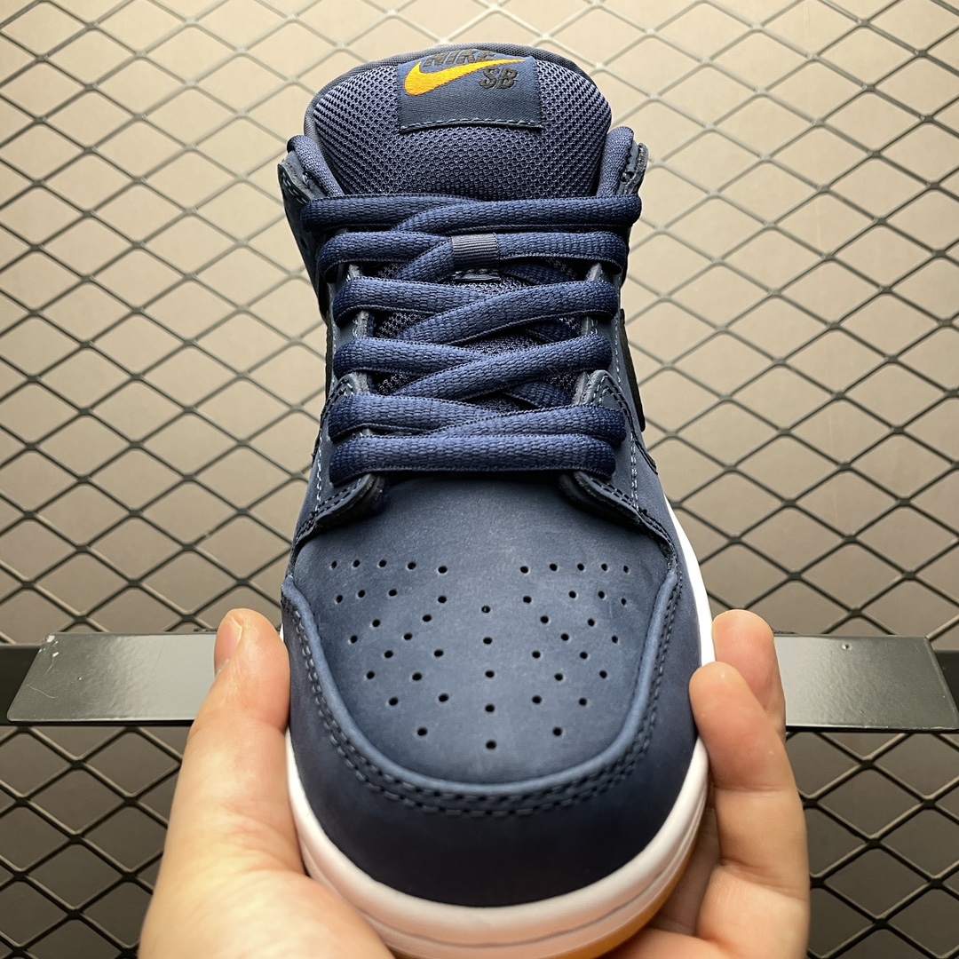 Replica Nike Dunk SB Shoe Nike SB Dunk LowNavy Gum CW7463-401 size 40-47.5