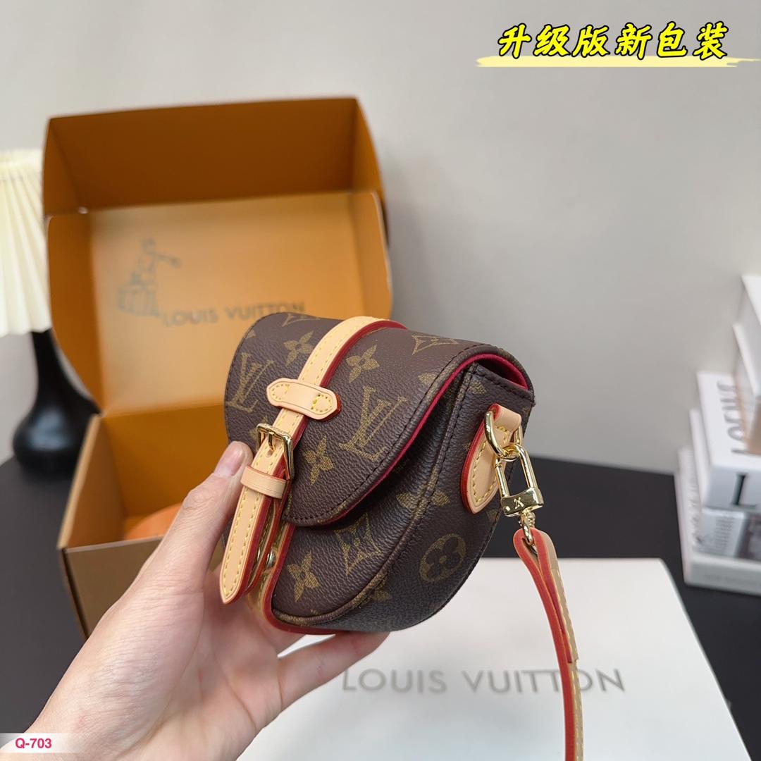 Replica Louis Vuitton Bag 13*12CM