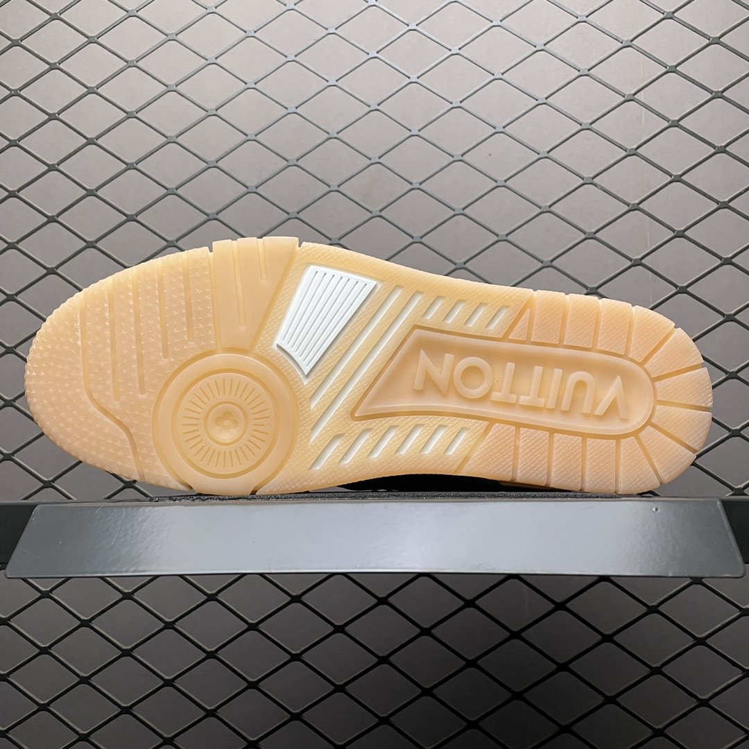 Replica Louis Vuitton Shoe Louis Vuitton  LV Trainer