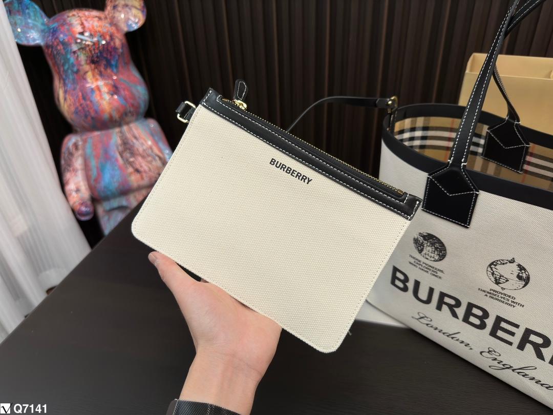 Replica Burberry Bag 35*29CM