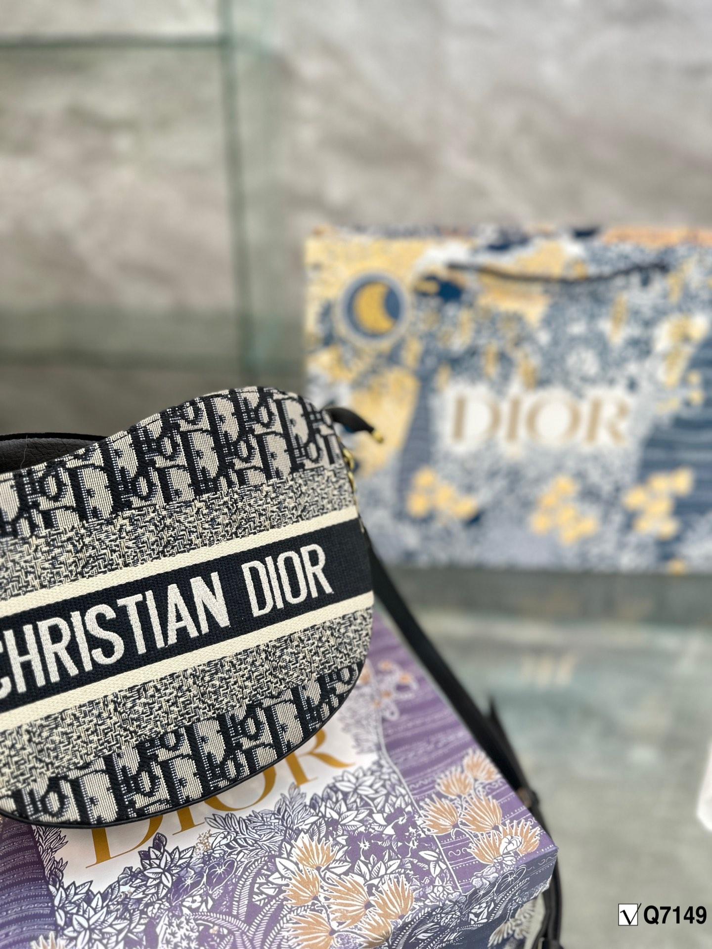 Replica Dior Bag 20*18CM