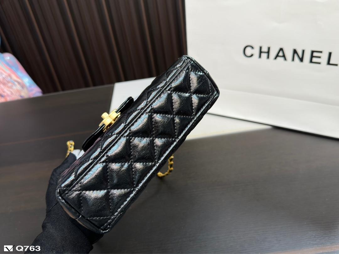 Replica Chanel Bag 12*20CM