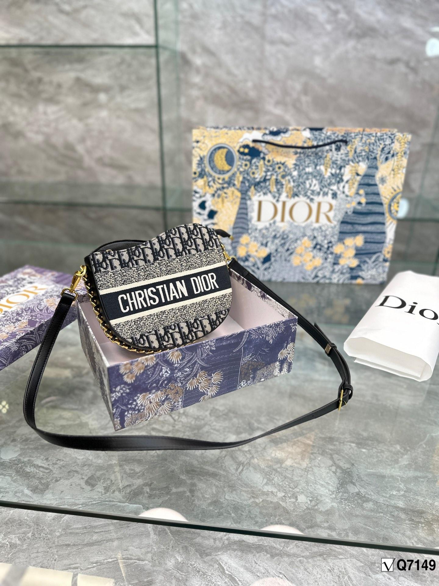 Replica Dior Bag 20*18CM