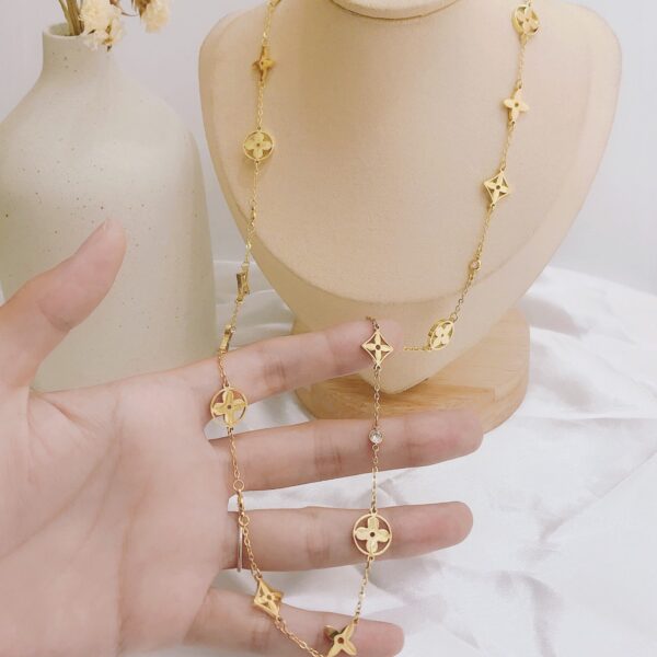 Replica LOUIS VUITTON Necklace