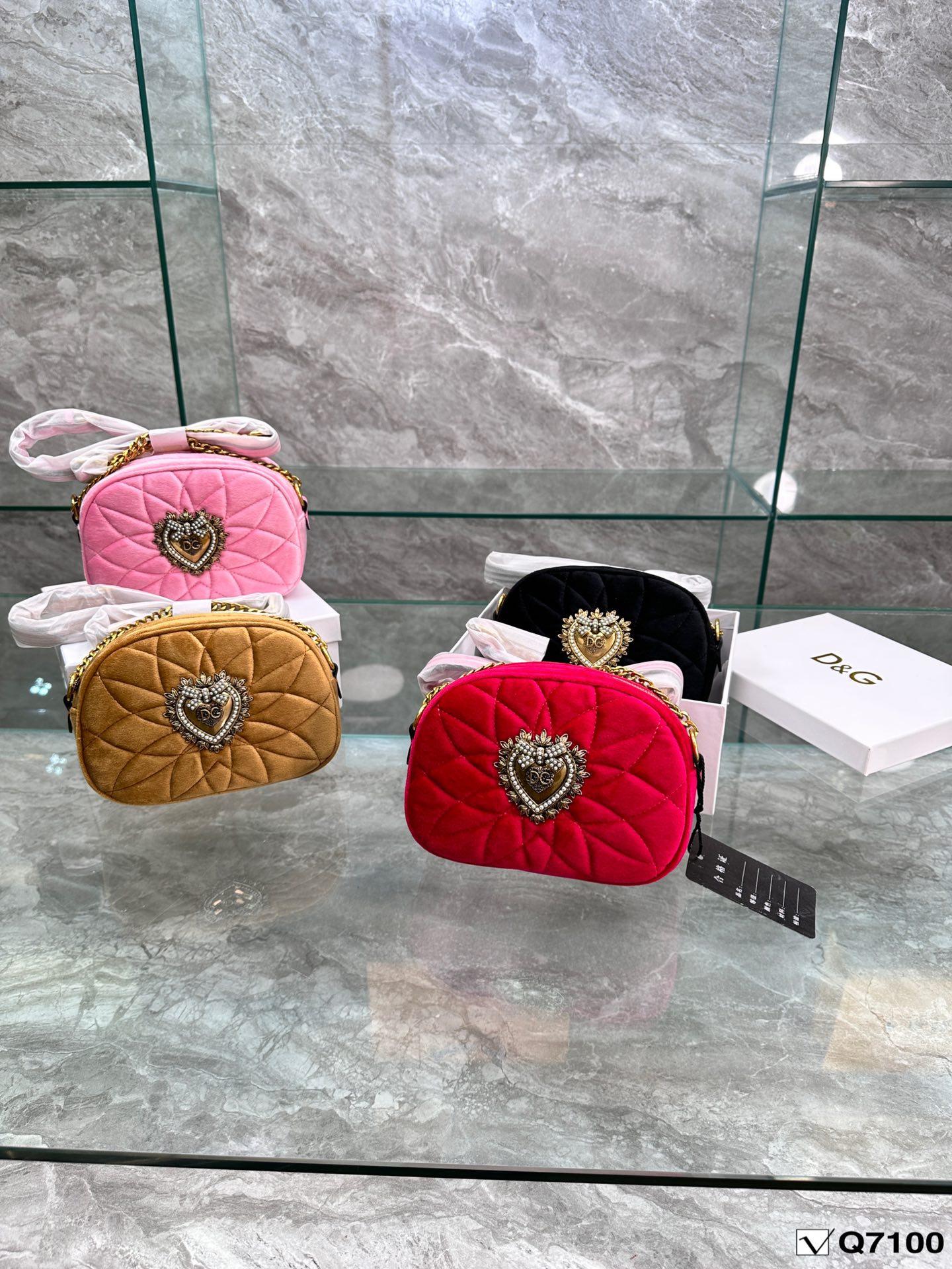 Replica Dolce Gabbana Bag 19CM