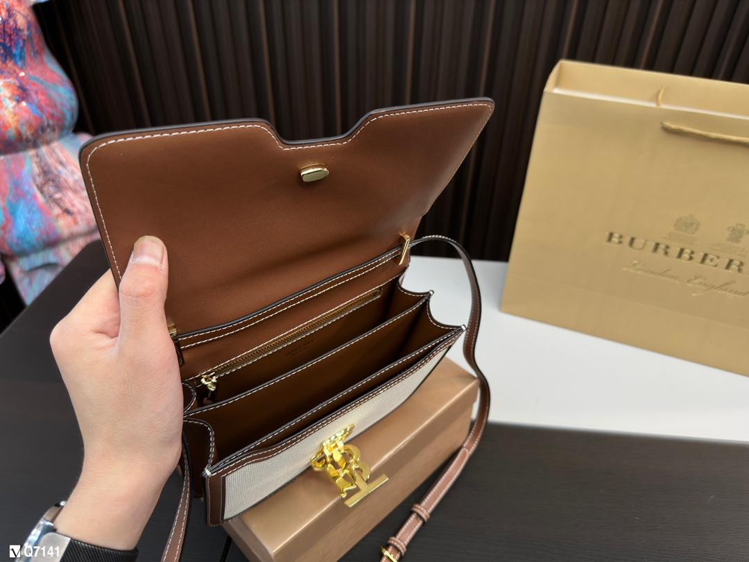 Replica Burberry Bag 21*11CM