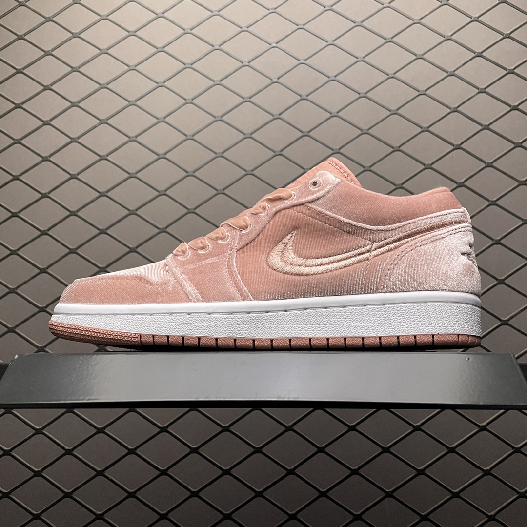 Replica Air Jordan Shoe Air Jordan 1 Low DQ8396-600 Size 36-40