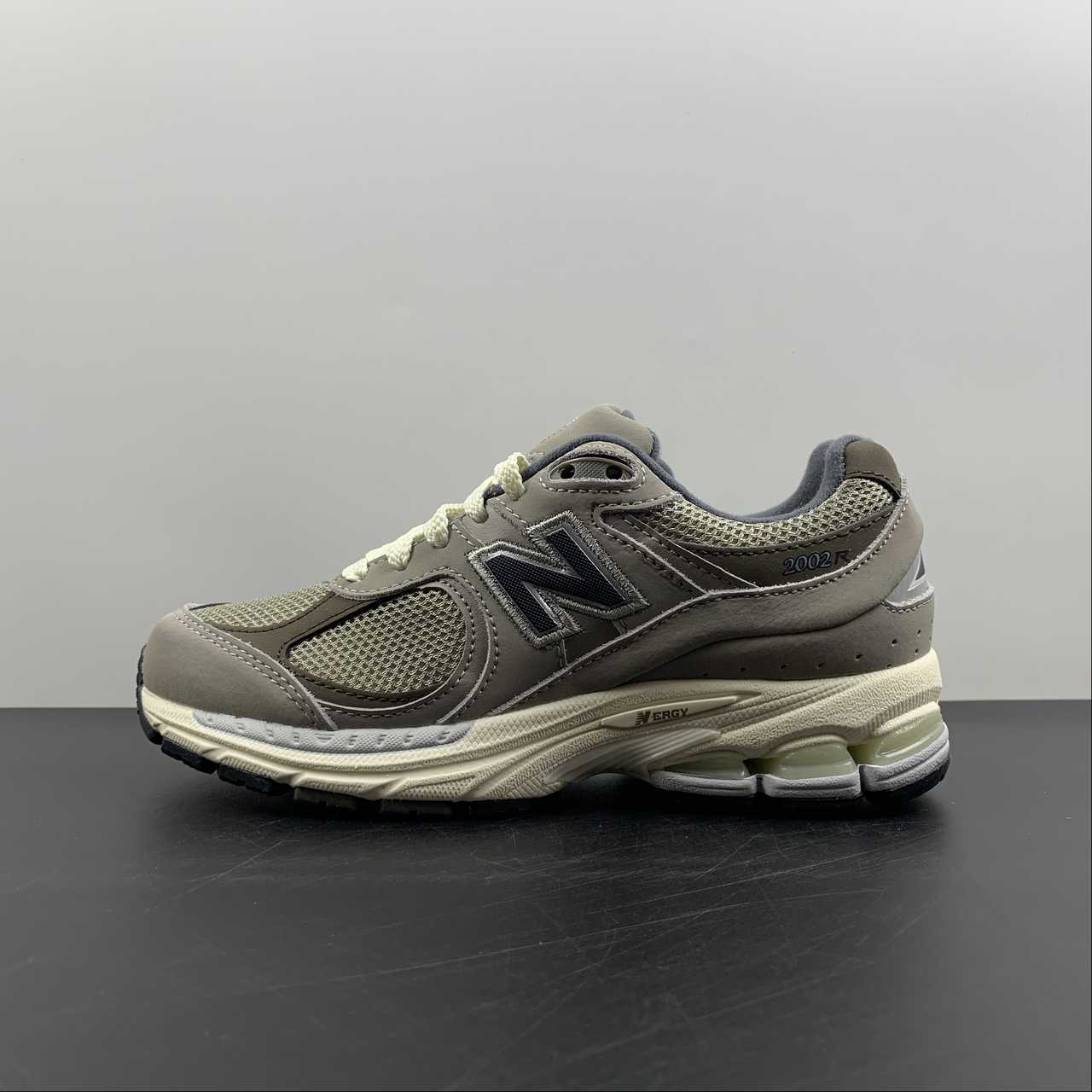 Replica New Balance Shoe New Balance NB2002  M2002RAW  36-45