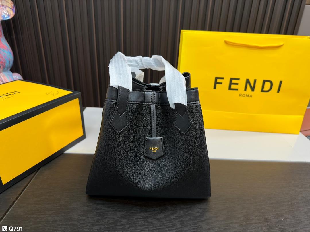 Replica Fendi Bag 27*26CM