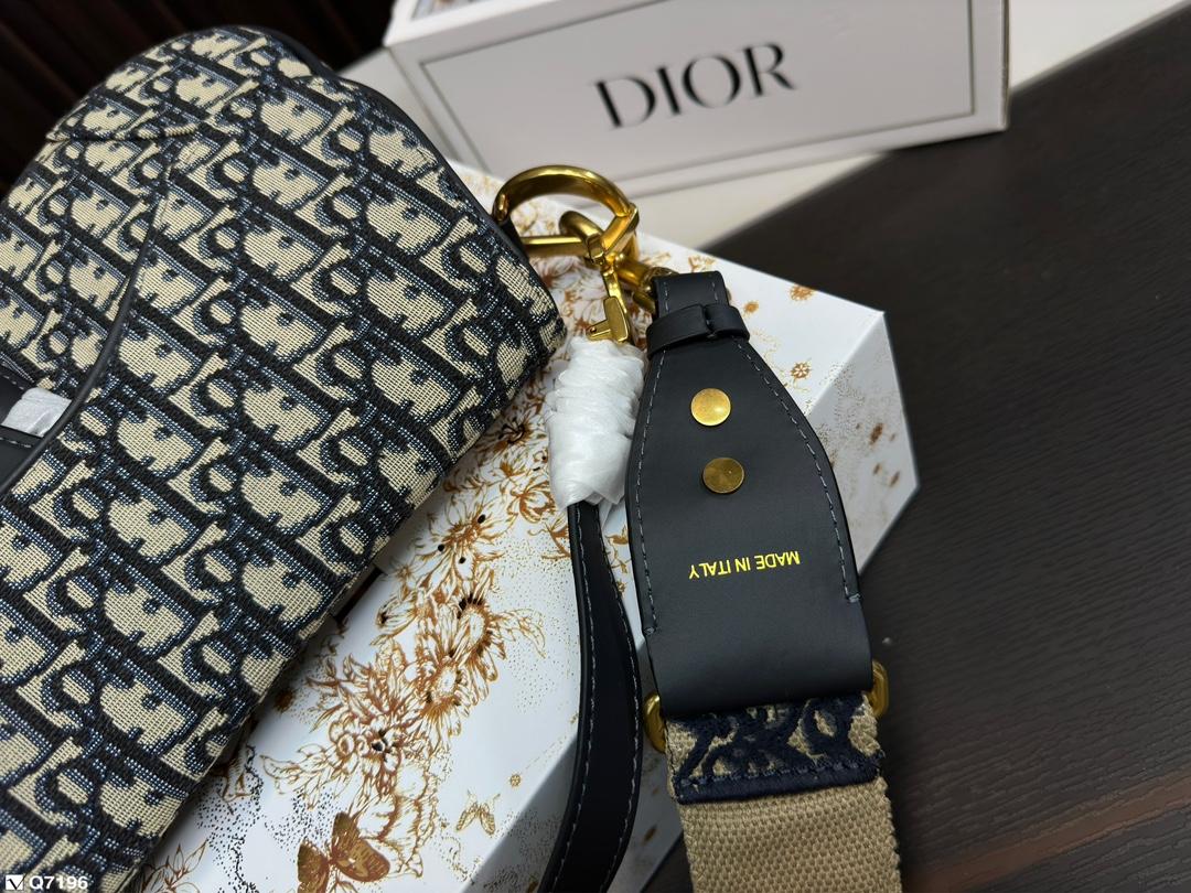 Replica Dior Bag  25*20CM/22*17CM