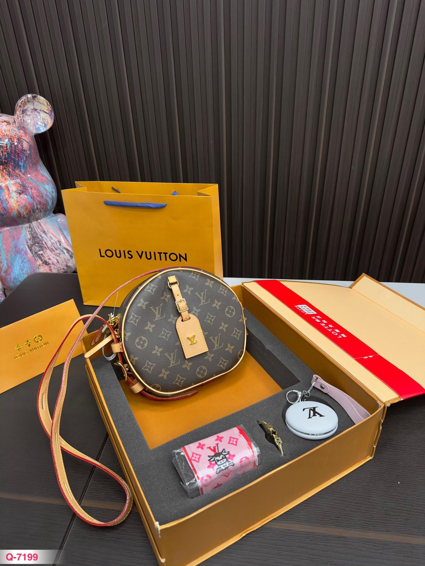 Replica Louis Vuitton Bag set 21*19CM