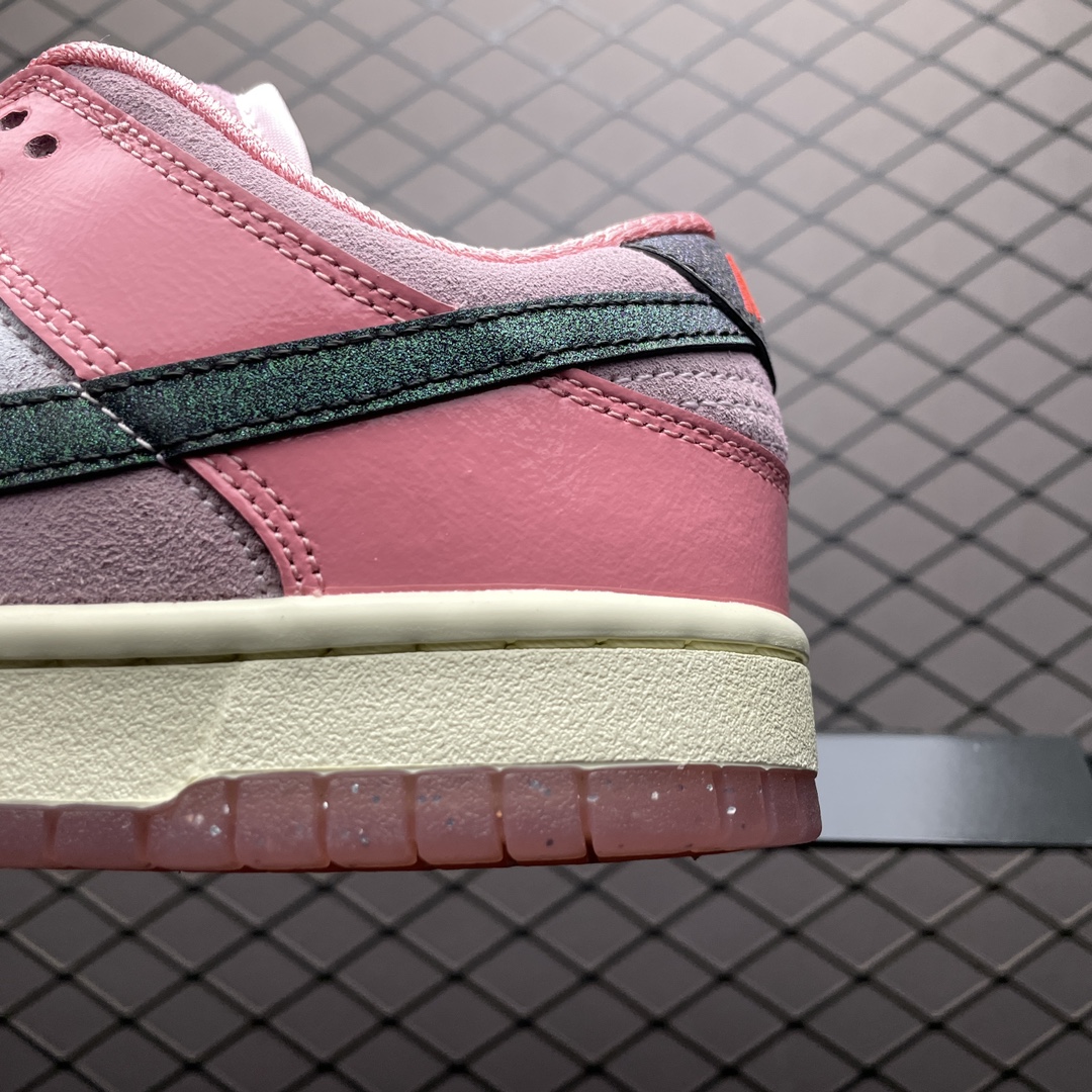 Replica Nike Dunk SB Shoe Nike Dunk LowHot Punch and Pink Foam FN8927-621 Size 36-40