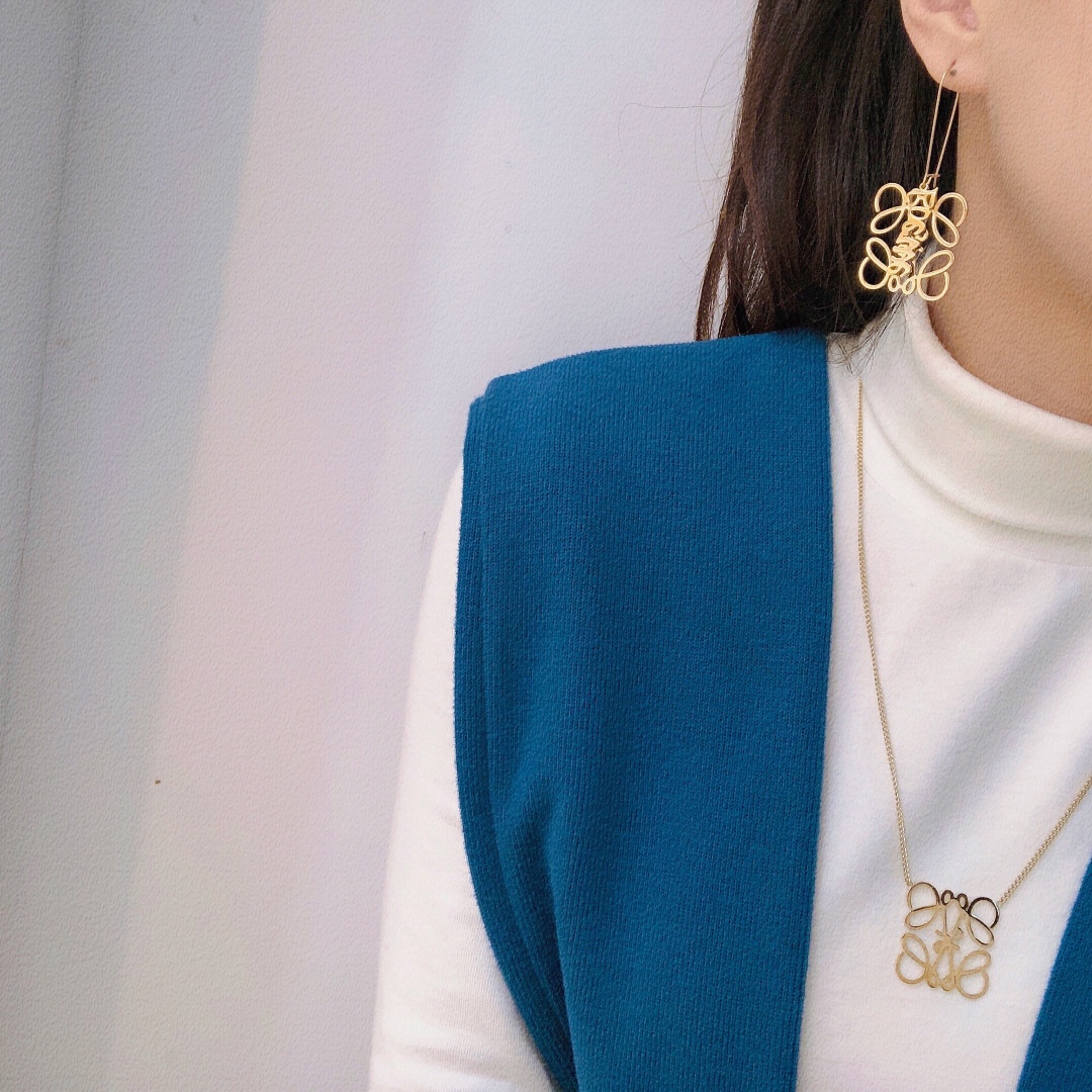 Replica LOEWE Necklace