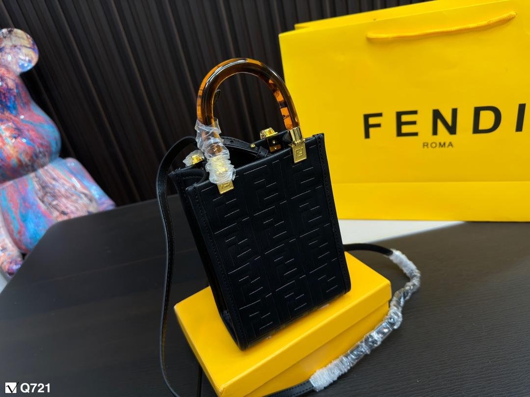 Replica Fendi Bag 12*18CM