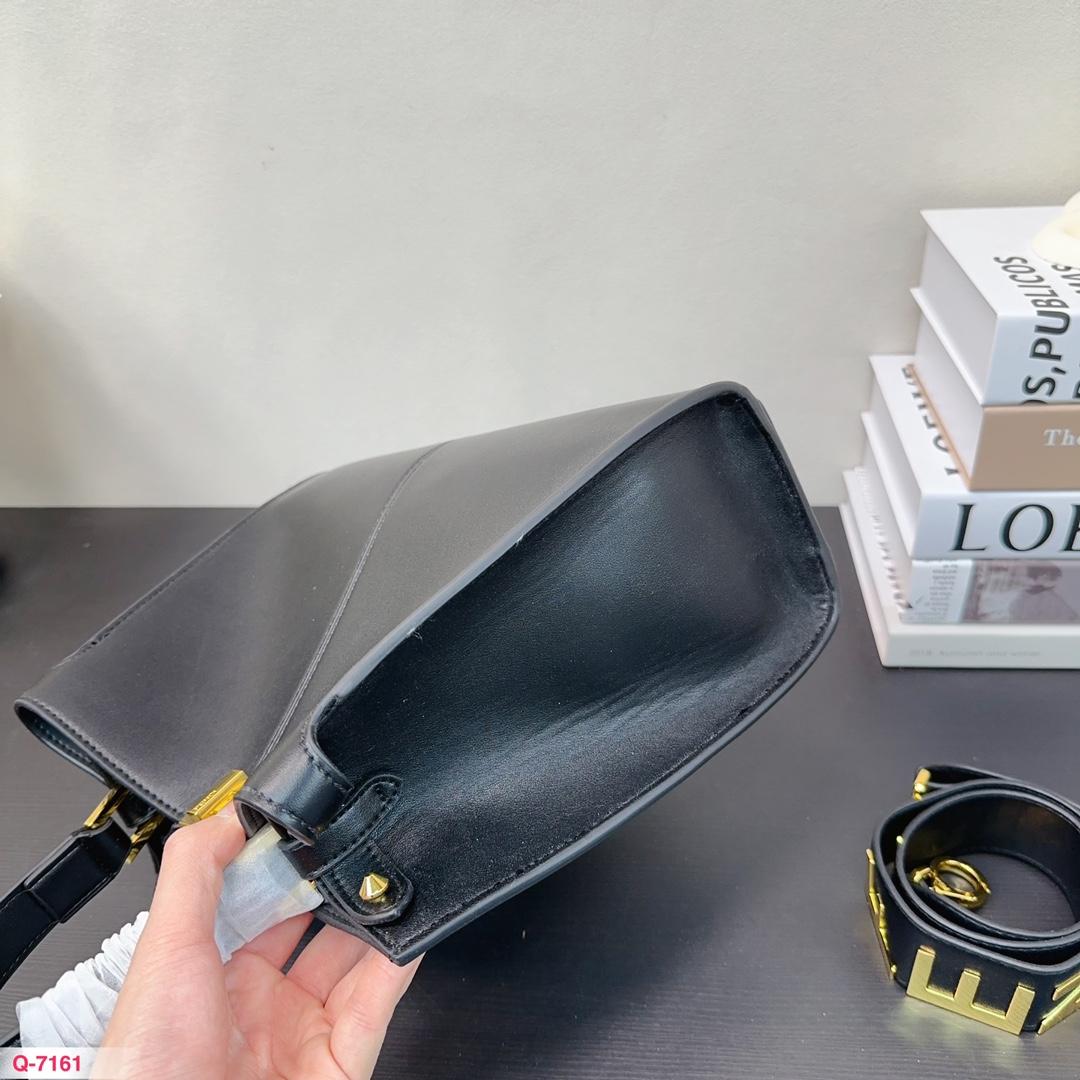 Replica Fendi Bag 30*25CM