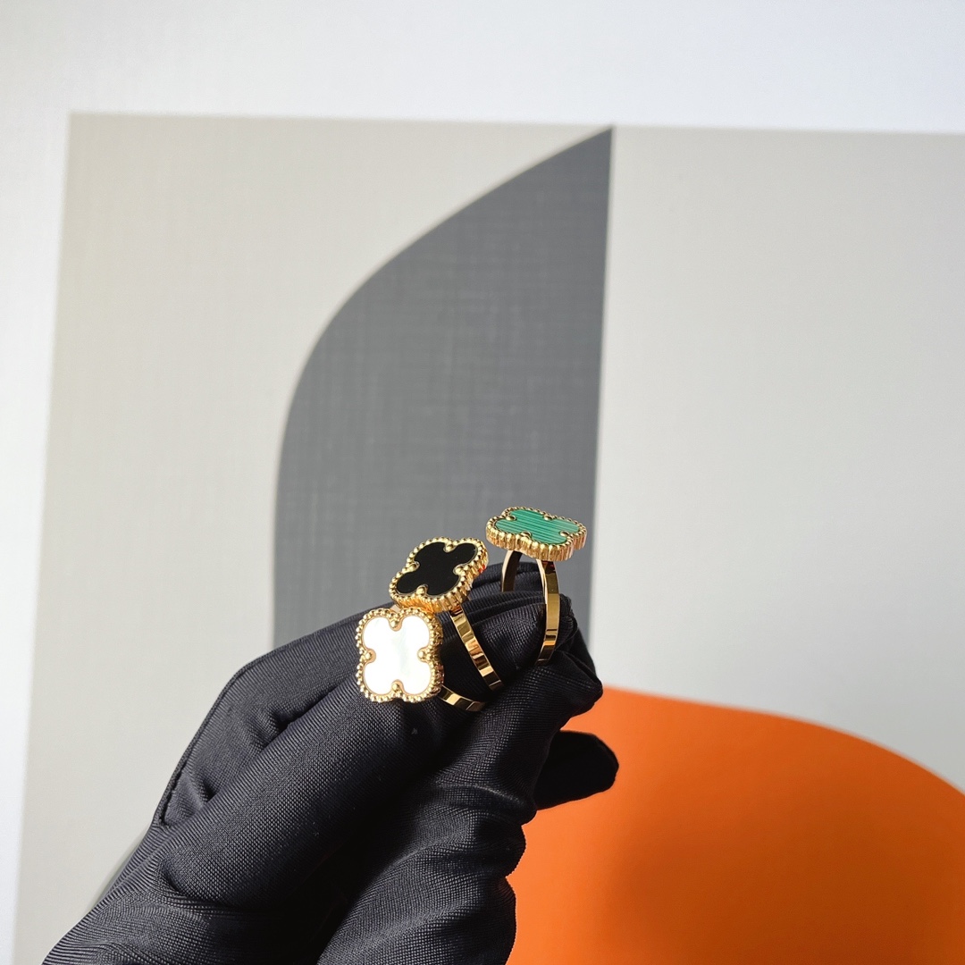 Replica VanCleef Arpels Ring