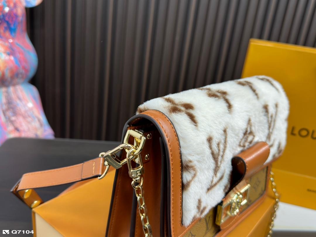 Replica Louis Vuitton Bag 24*17CM